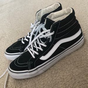 Vans Sk8-hi Classic High Top Lace-Ups